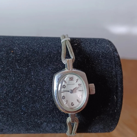 VINTAGE Hamilton Women's 10K Gold Filled Swiss Manual Wind Watch tested running - Picture 1 of 6